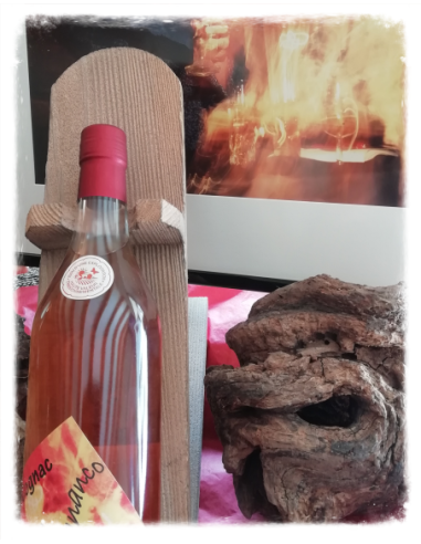L'inimitable Cognac Flamgnanco, distillé au Domaine des Tonneaux !